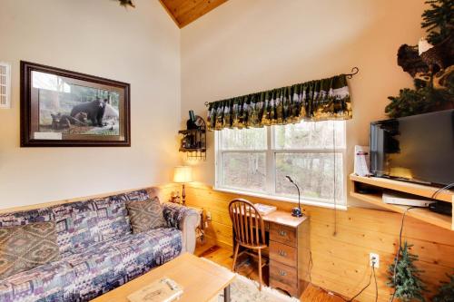 Mountain Breeze Cabin - image 7