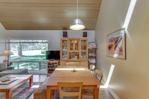 Mt View 06 | Discover Sunriver - image 3
