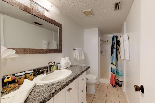 Beachview Condominiums: #204
