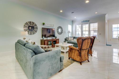 Miramar Beach Villa - image 2