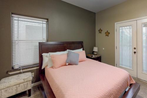 Pura Vida Unit A - image 4