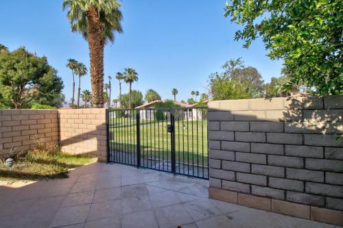 Condo Caliente - image 8