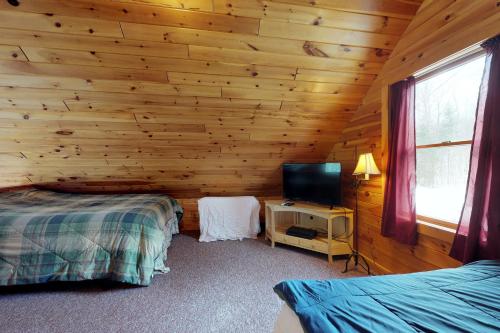 Four Seasons Cabin - image 8
