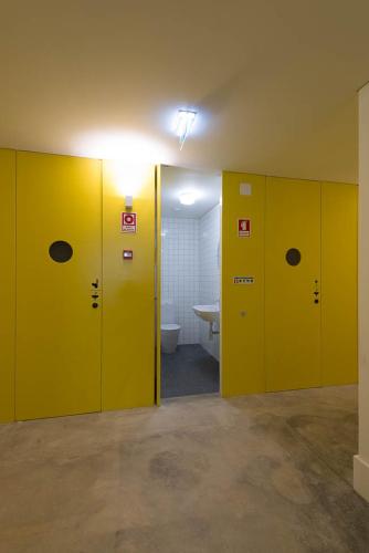Get Inn Hostel, Parede, Cascais in Cascais