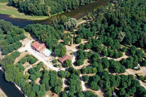 Camping Les Mijeannes - Hotel - Rieux-de-Pelleport