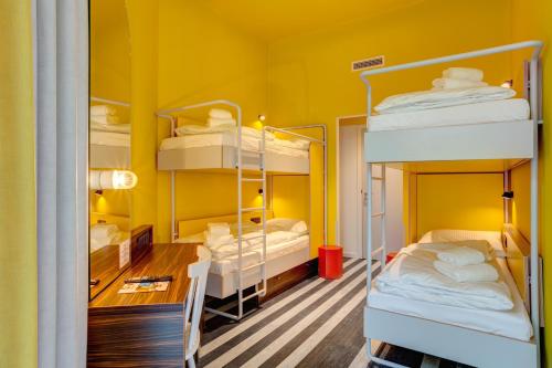 MEININGER Hotel Bruxelles Gare du Midi - image 12