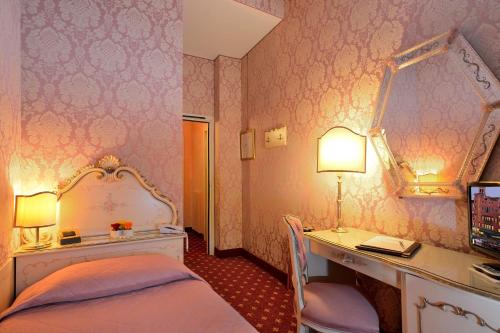 Hotel Rialto - image 7
