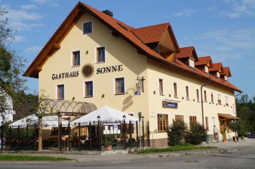 Entrance, Hotel Gasthaus Sonne in Peissenberg