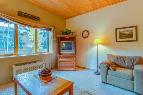 Gateway Studio Getaway - image 2