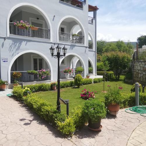 Delphin Rooms Sivota - main image