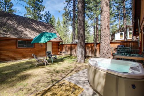 Rustic Tomahawk Cabin - image 3