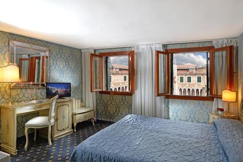 Hotel Rialto - image 2