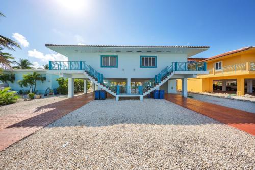 Tropical Charm in Key Colony Beach, USA