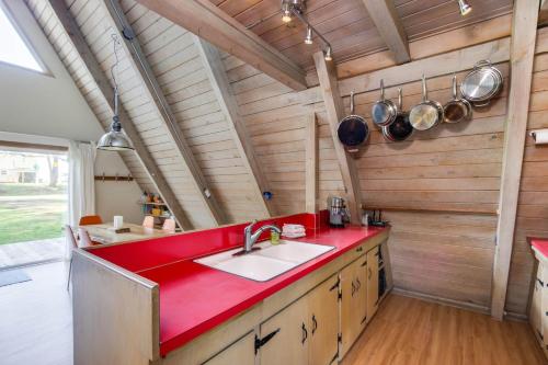 A-Frame Hideaway - image 5