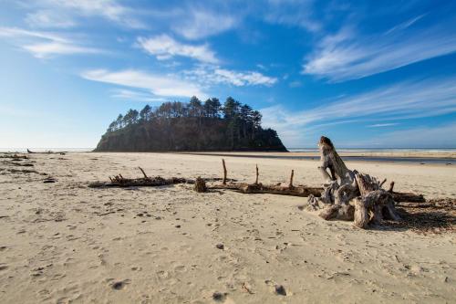 A-Frame Hideaway - image 6