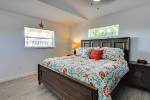 Anchors Aweigh Retreat in Marathon Shores, USA