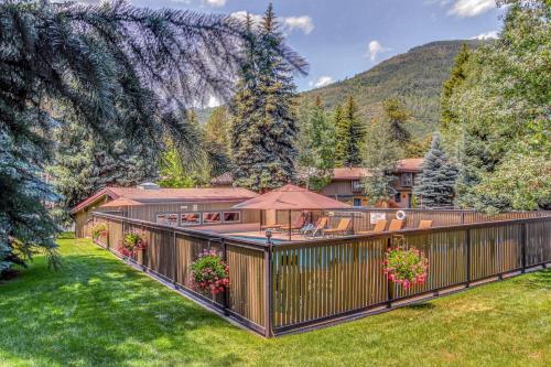 Pamelot's Ptarmigan Townhome - image 2