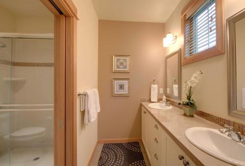 8 Fremont Crossing - image 7