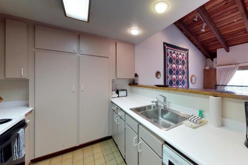 Sun Valley Sun Snowcreek - image 7