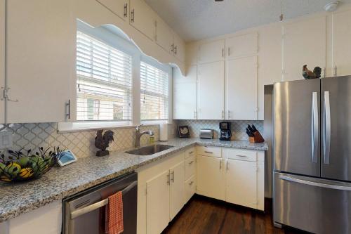 Beach Daze Villa - image 7