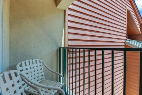 Iron Horse Resort - image 2