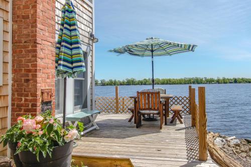 The Camp at Waters Edge - image 2