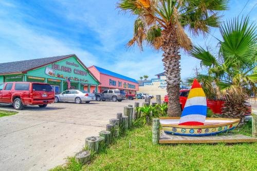 Seaside Pearl in Mustang Beach, USA