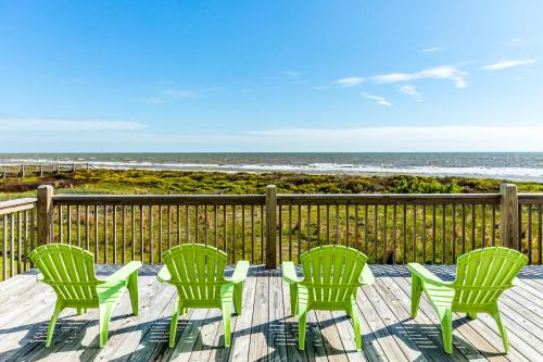 Accommodation in Bolivar Peninsula
