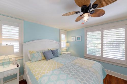 Paradise Pointe - image 7