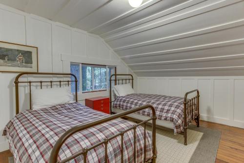Renee's Log House - image 3