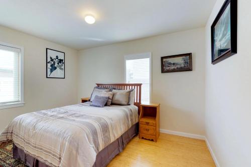 Blue Pacifica - image 4