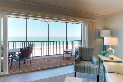 Sunset Terrace 206 - image 5
