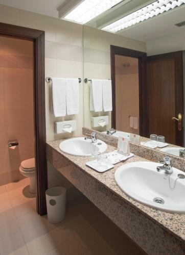 Hotel Riu Fluviá - image 5