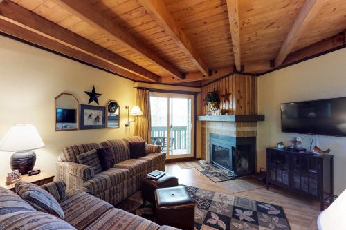 Treehouse 202 Silverthorne