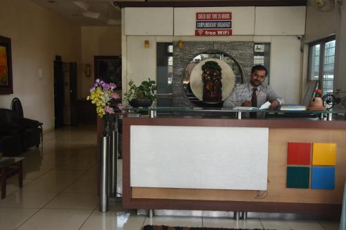 Hotel Vrindavan Deluxe Kolhapur