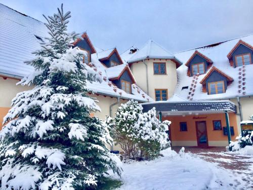 外部景觀, Hubertusnest in 巴特貝爾卡