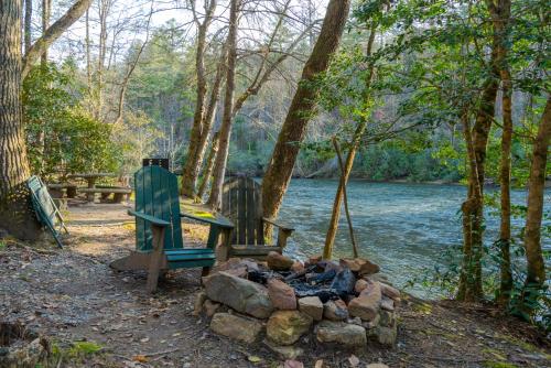 Rivers Edge in Wilscot, USA