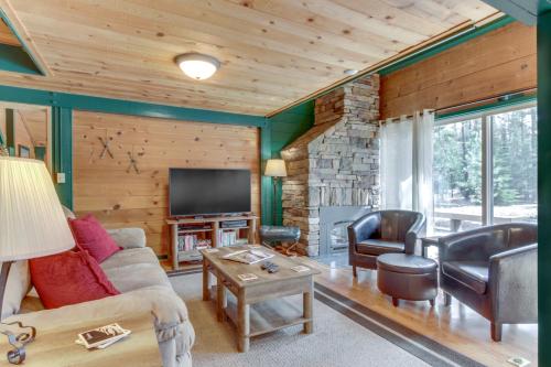 32 Cabin Cluster Ln - image 6