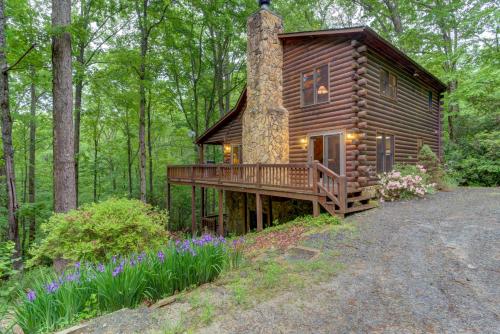 Laurel Creek in Pleasant Hill (IA)