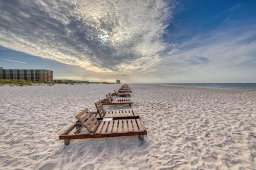 Big Blue Beach House Gulf Shores Plantation #2A - image 7