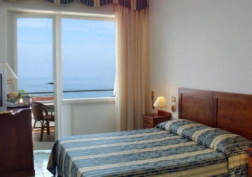 Hotel Baia - image 6