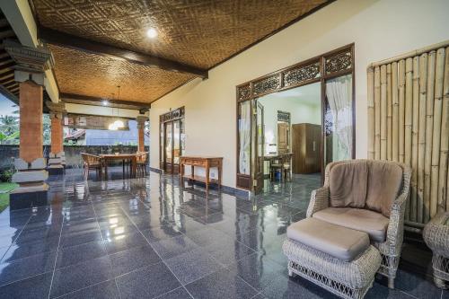 Two-Bedroom Villa image 2