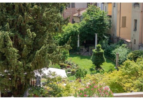 PHI Hotel Canalgrande - image 2