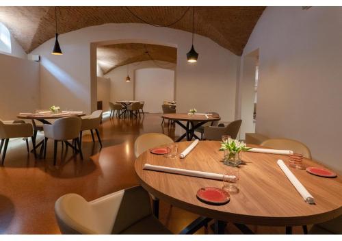 PHI Hotel Canalgrande - image 3