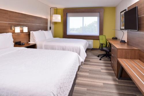Holiday Inn Express Hotel & Suites Elgin by IHG in Elgin, USA