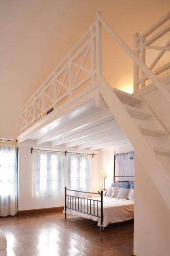 Tamarix Del Mar Suites - image 8