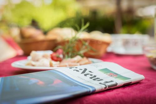 Hotel La Meridiana - image 10