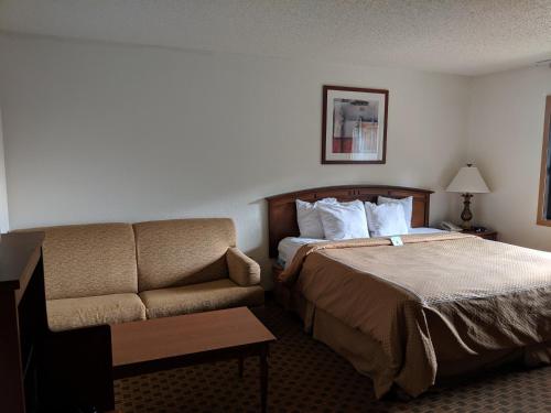 Boarders Inn and Suites by Cobblestone Hotels - Ripon