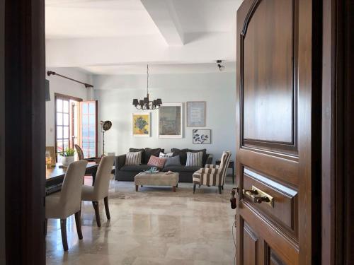  Gorgeous Apartment with Amazing Sea View in the Town Center in Stilís