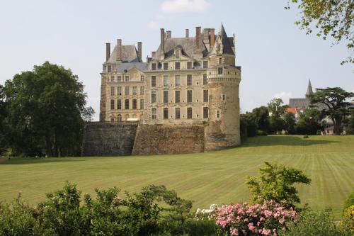 Château de Brissac - Chambre d'hôtes - Brissac-Loire-Aubance